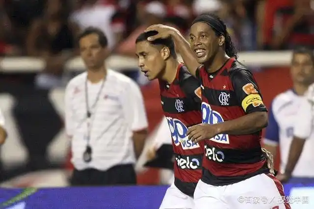 開啟了他的 開啟了他的