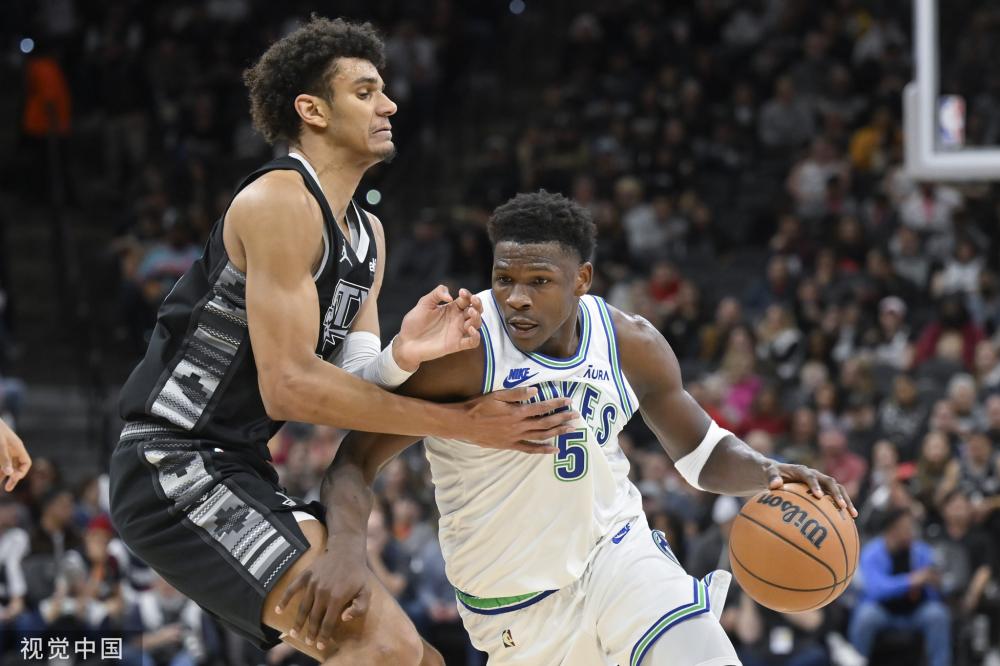 露出某些需 露出某些需