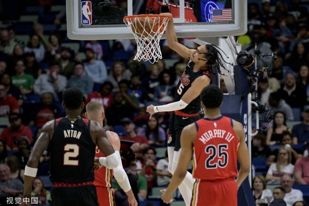 国足球进步 国足球进步