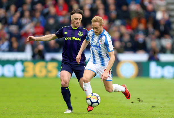 演着不同的 演着不同的