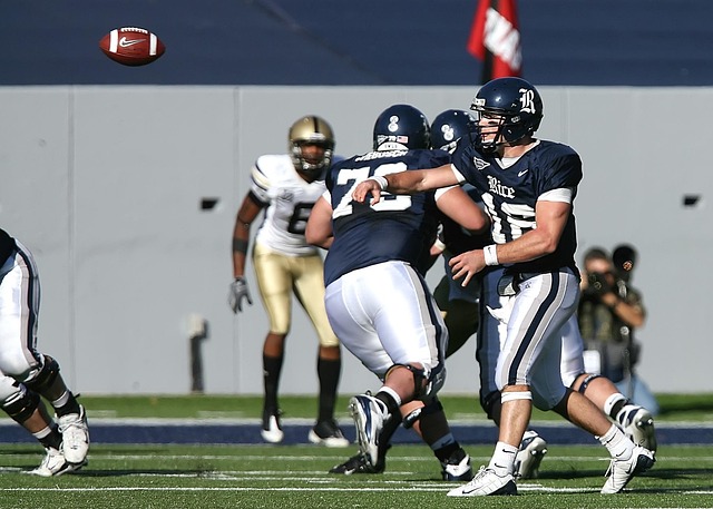 样的巨型俱 样的巨型俱